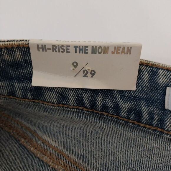 Tinseltown NWT Jeans Size 9/29 Blue Hi Rise Mom Denim Distressed Casual - Picture 8 of 13